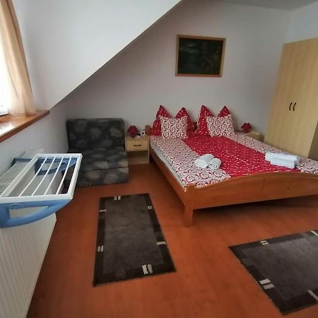 Joos Apartman Sárvár Εξωτερικό φωτογραφία