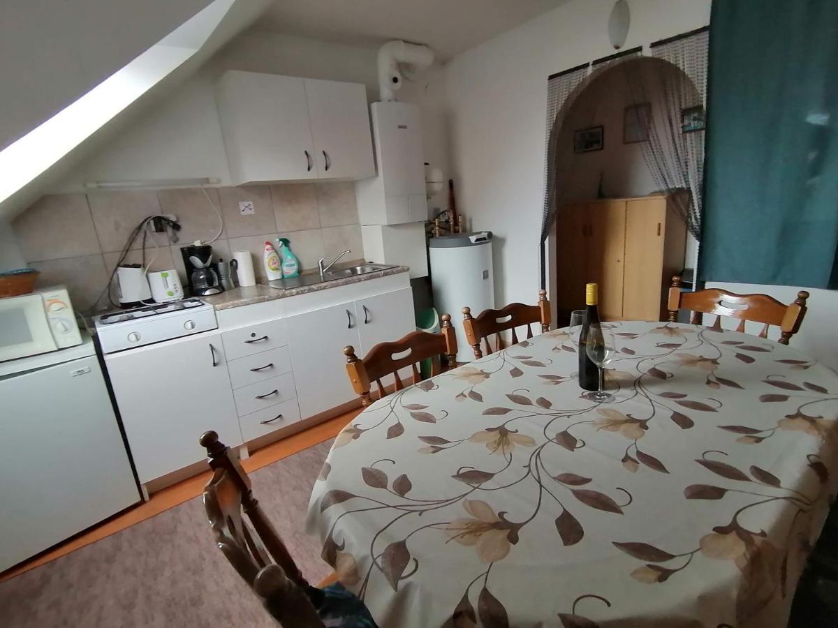 Joos Apartman Sárvár Εξωτερικό φωτογραφία