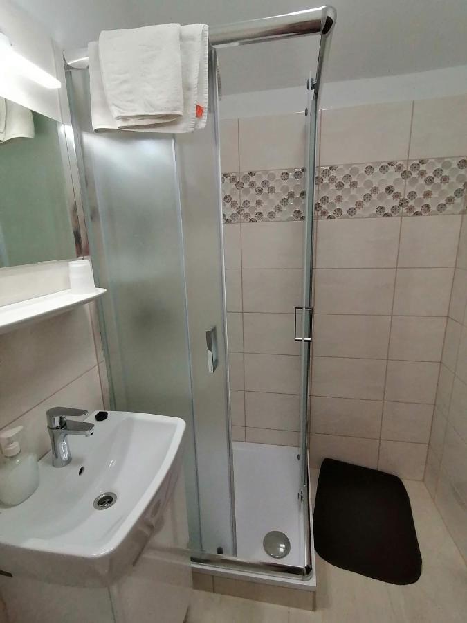 Joos Apartman Sárvár Εξωτερικό φωτογραφία